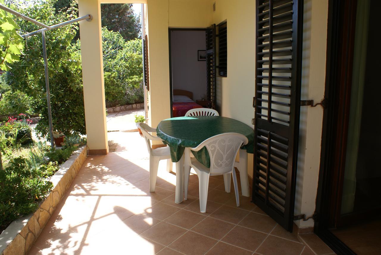 Apartment Ana M Krk Town Zewnętrze zdjęcie
