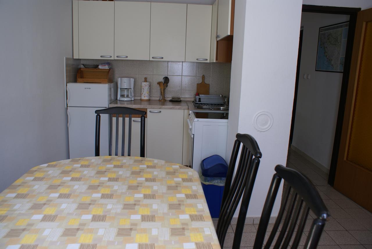 Apartment Ana M Krk Town Zewnętrze zdjęcie