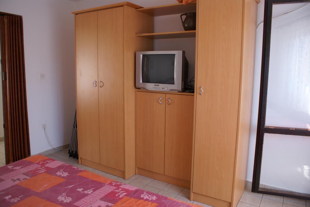 Apartment Ana M Krk Town Zewnętrze zdjęcie