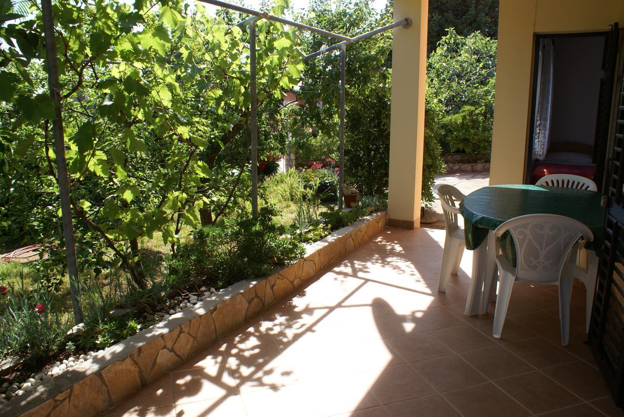 Apartment Ana M Krk Town Zewnętrze zdjęcie